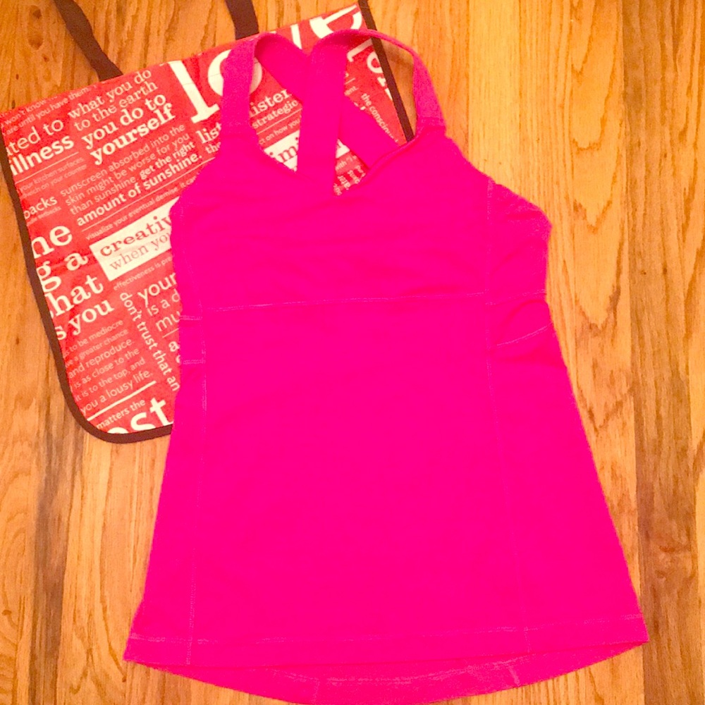 Lululemon athletica tank 8